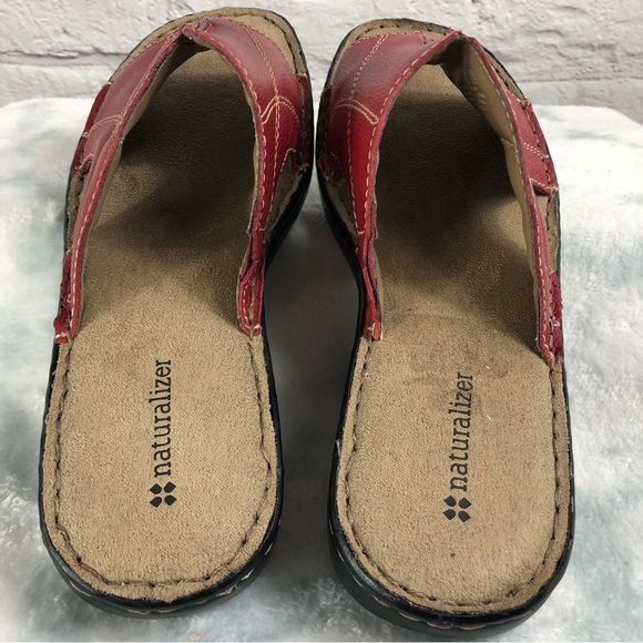 NATURALIZER RED PEBBLE LEATHER CADELL SANDALS/SLIDES SIZE 8 1/2 /8•5 - Picture 5 of 10
